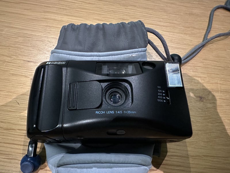 Ricoh 35 mm Compact Film Camera Carousel 10