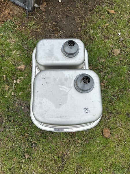 Stainless Steel Double Sink Carousel 3