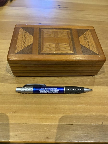 Vintage Padded Inlay Glove Box Carousel 8