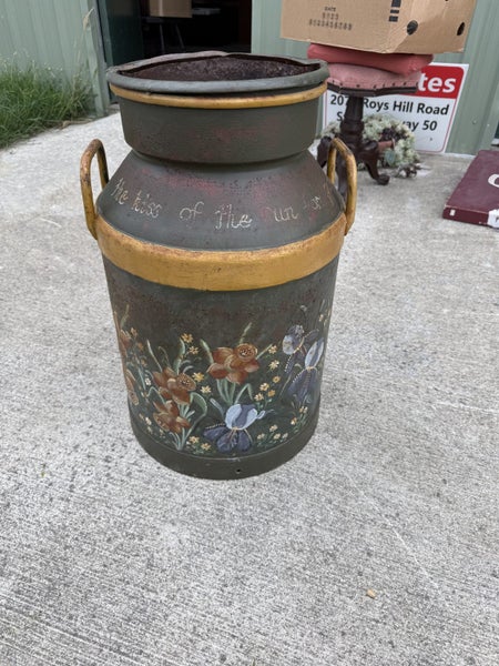Vintage Large Cream Can Carousel 1