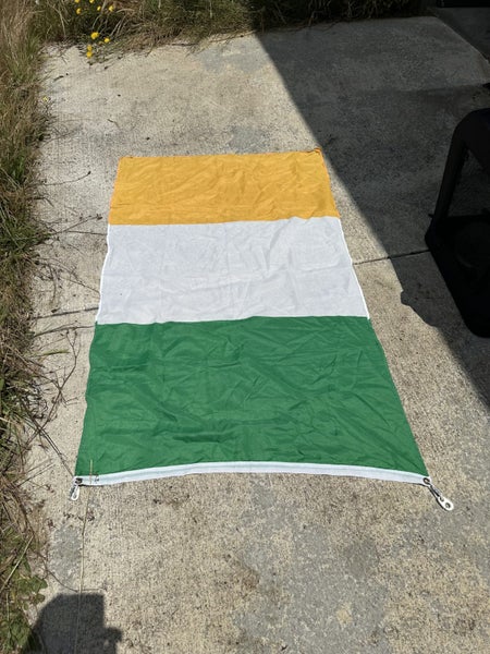 Flag of Ireland Carousel 1