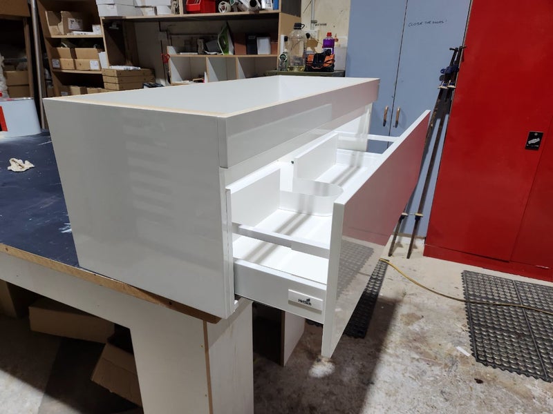 Painted gloss white vanity Carousel 2