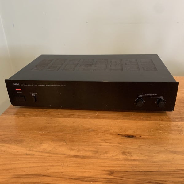 Magnificent Yamaha M-35 2/4 Channel Amp - Perfect For Cafes! Carousel 2
