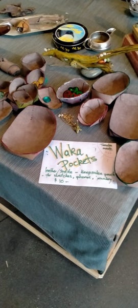 'Waka Pockets' Carousel 1