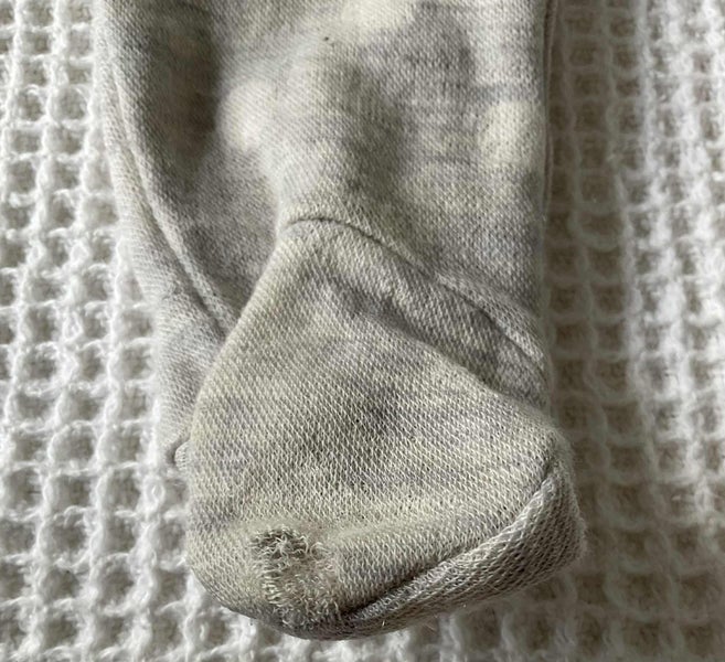 Mottled grey & white spot thick merino all in one by Teeny Weeny. Size 0062863242646401111