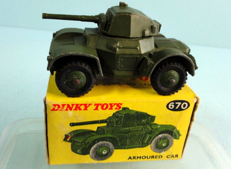 #1 Dinky Toys Army 670 Daimler Armoured Car Carousel 1