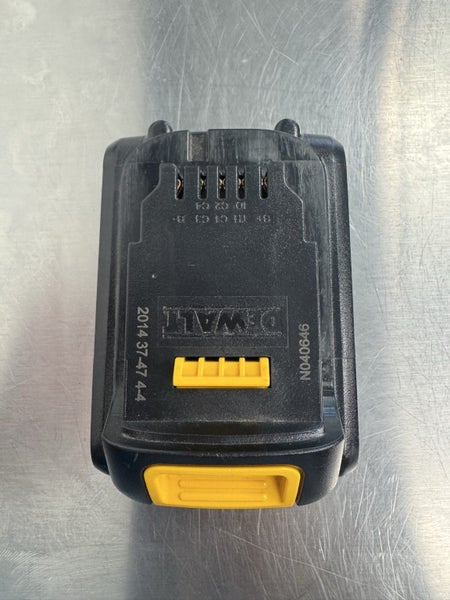DEWALT 1.3AH 18V BATTERY Carousel 3