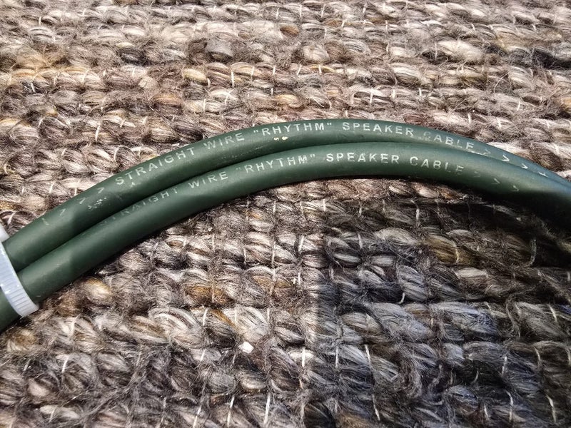 Straight Wire "Rhythm" speaker cable Carousel 2