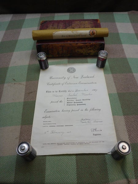 Old NZ Document 1929 New Zealand University Certificate In Original Postal Tube Carousel 1