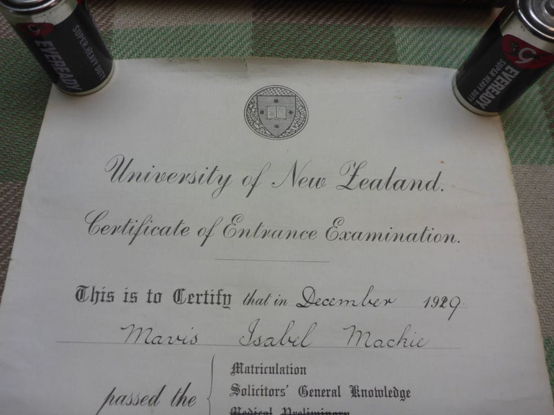 Old NZ Document 1929 New Zealand University Certificate In Original Postal Tube Carousel 2