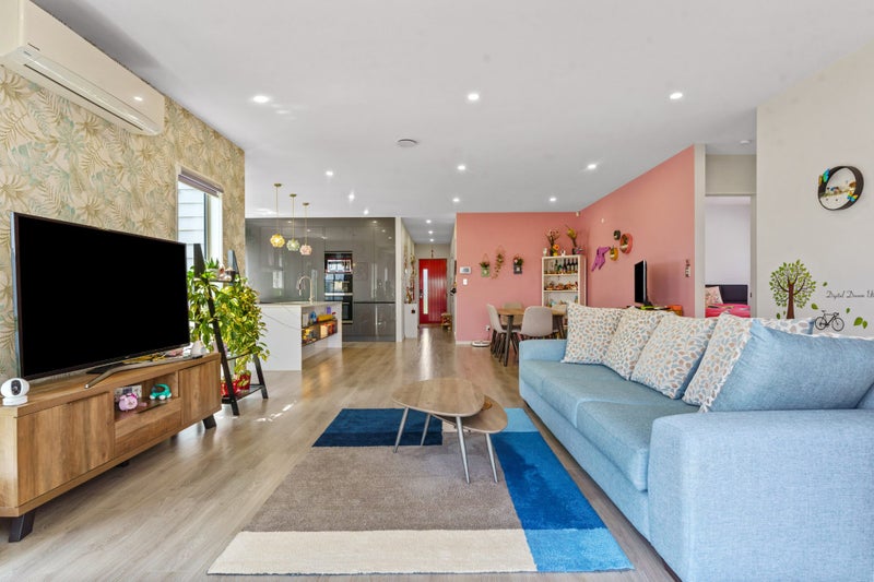 Cozy & Colourful - It all starts here!62885375557379113