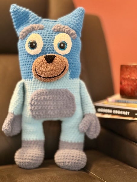 Handmade Crochet Bluey Toy – 46cm Tall – Super Soft Baby Yarn Carousel 2