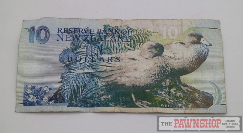 NZ $10 Note - Brash - Kate Sheppard Carousel 2