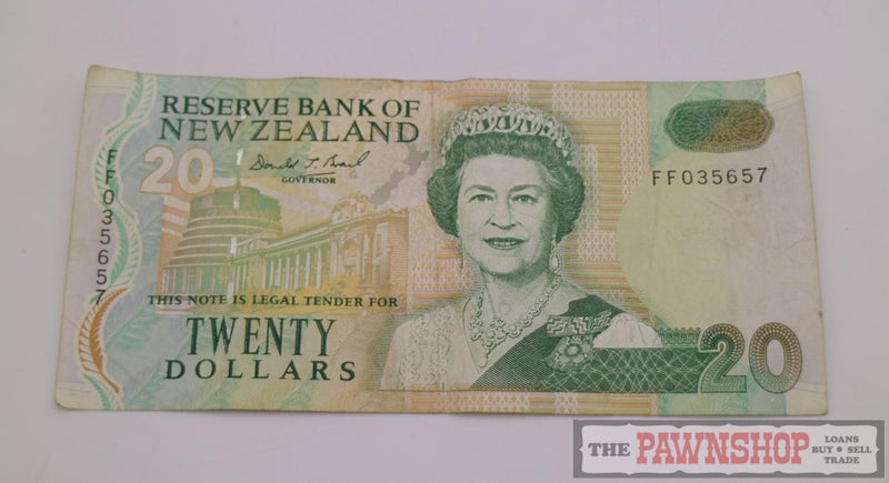 NZ $20 Note - Brash - FF035657 Carousel 1