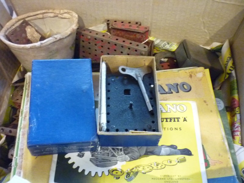 MECCANO ASSORTED LOT + MOTOR Carousel 10