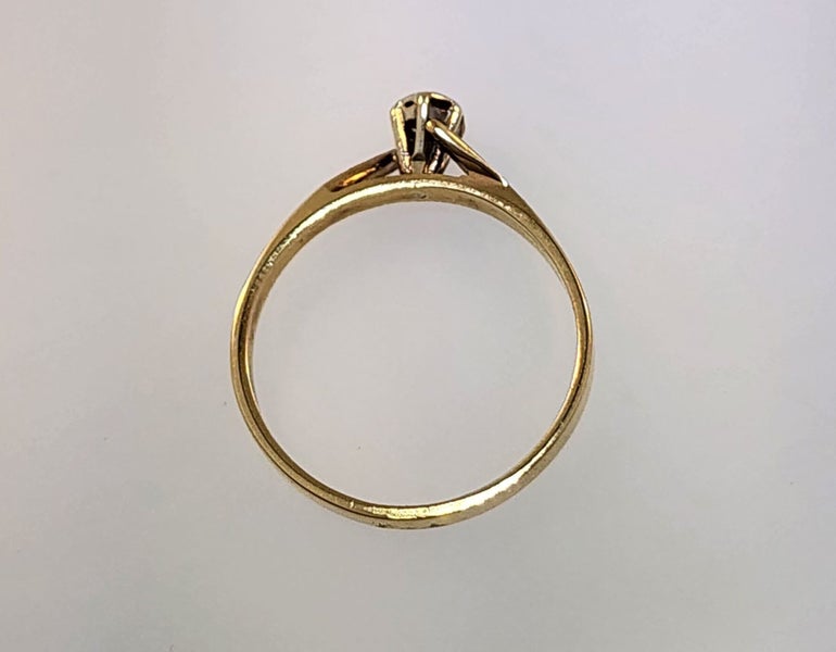 Diamond Solitaire Ring Carousel 5