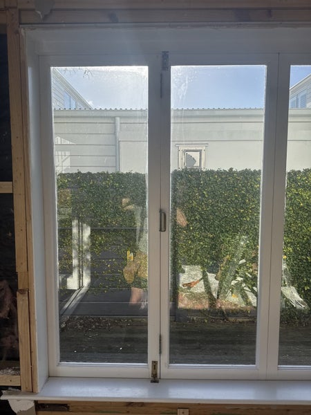 Bifold timber windows Carousel 2