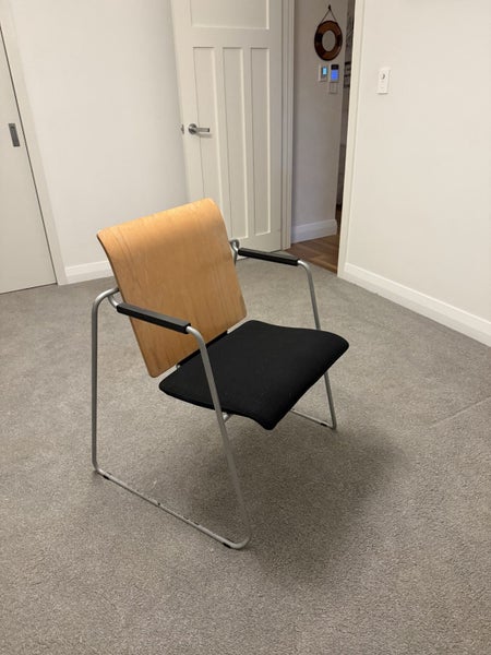 Seattable- Architectural Designed Conversation Chair63001519051395113