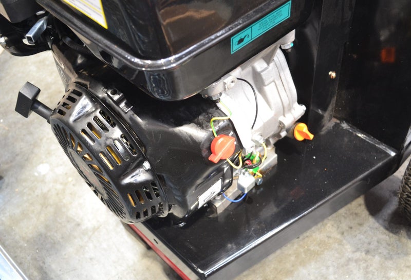 ToolShed Petrol Powered Chipper/Shredder TSSH05 Carousel 6