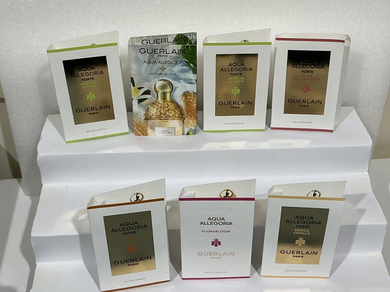Special week—-lots of 7 x GUERLAIN parfum —travel size — new ( #16 ) Carousel 1