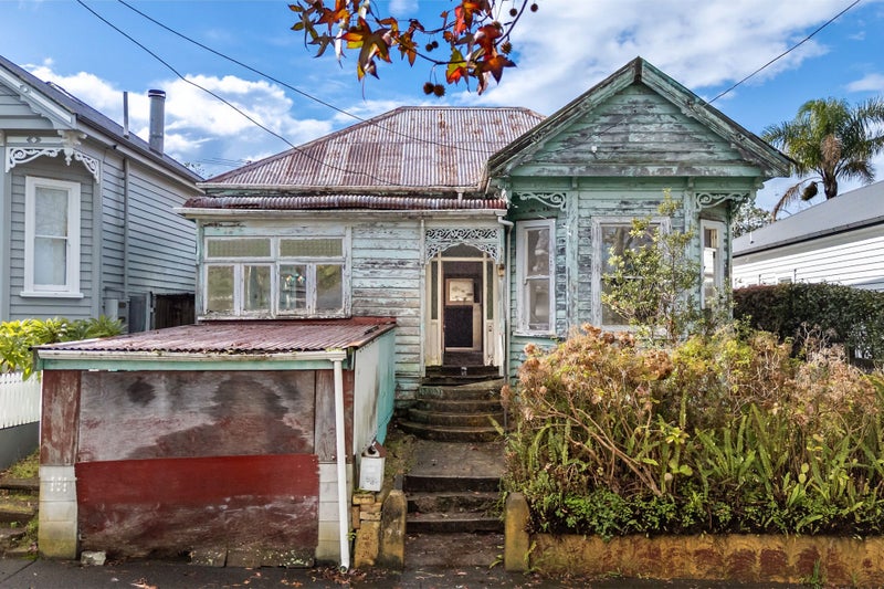 Image 1 of 22