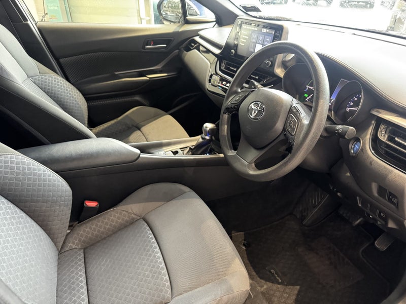 2020 Toyota C-HR Hybrid62864755411458111