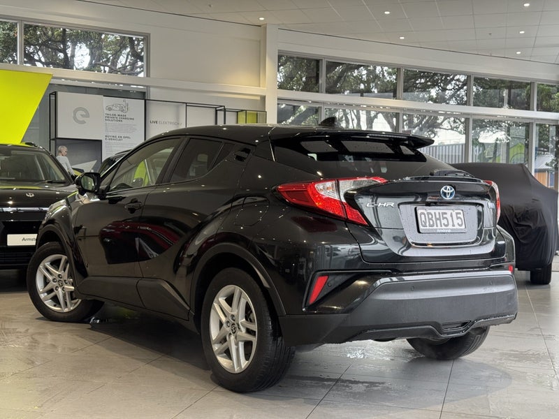 2020 Toyota C-HR Hybrid62864755411458112