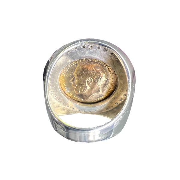 925/22CT FULL SOVEREIGN RING 1914 Carousel 3