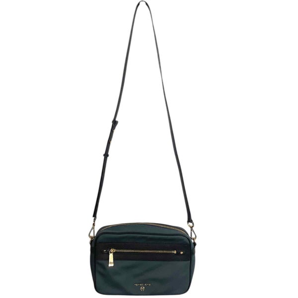 MICHAEL KORS JET SET CHARM NYLON BAG Carousel 1