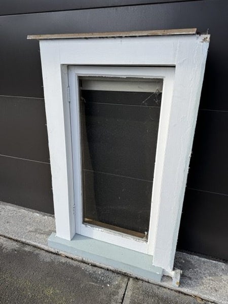 Wooden Window Carousel 1