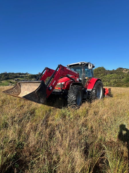 2018 Massey Ferguson 5712 SL62863219438339111