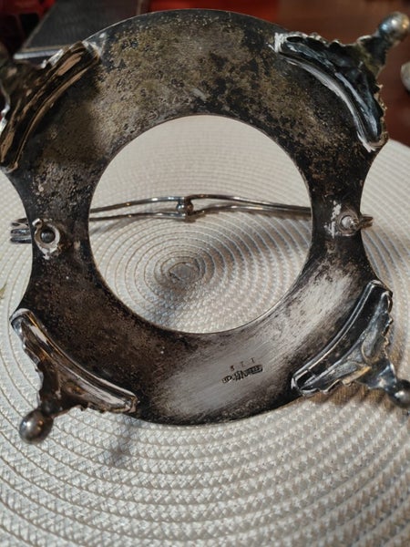 Antique Silver Plated Stand Carousel 6