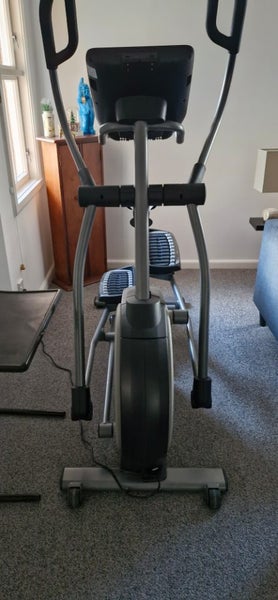 ELLIPTICAL CROSSTRAINER628647332439061126