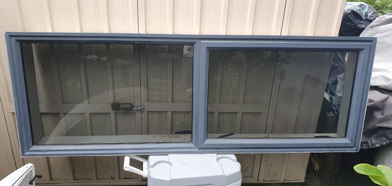 Joinery aluminum window glass, used, Grey color good condition Carousel 1