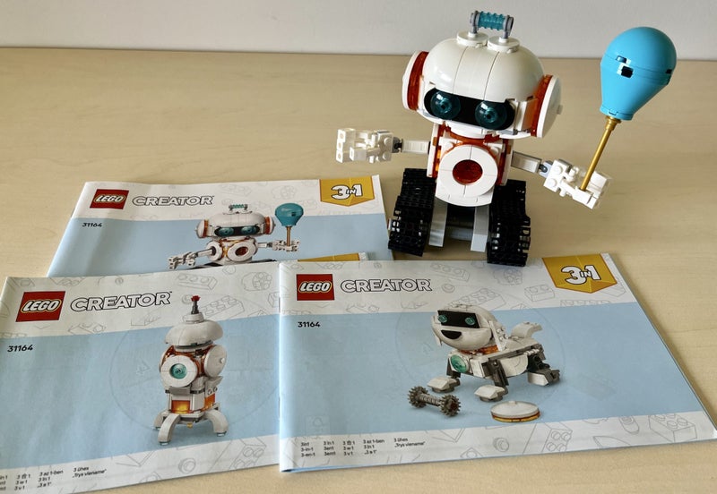 LEGO CREATOR 3 IN 1 - Space Robot 31164 Carousel 5