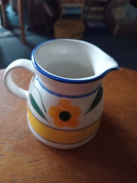 Temuka Pottery Jug Carousel 2