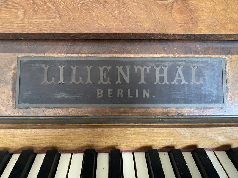 $1 reserve Upright Piano (Lilienthal) Mangawhai pick up) Carousel 2