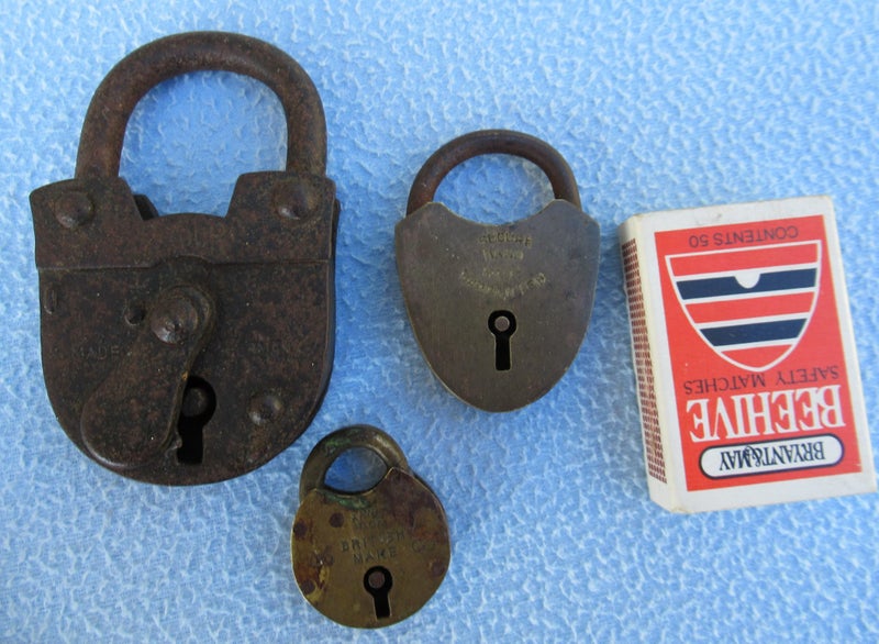 Antique keys and padlocks Carousel 2