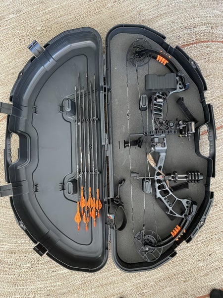 PSE Xpedite Compound Bow – Speed, Power & Precision in One Package62863873466881111