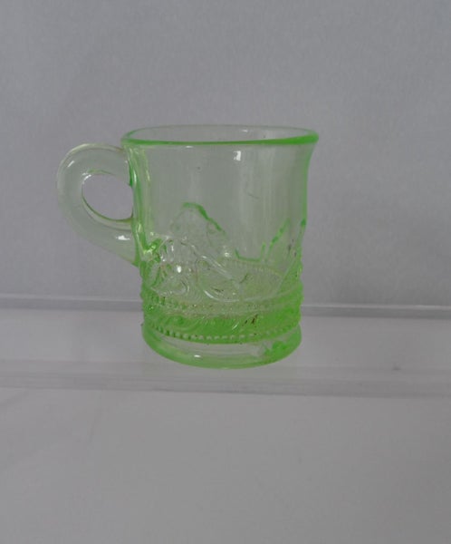 AMAZING - STRONG URANIUM - MINIATURE MUG Carousel 1
