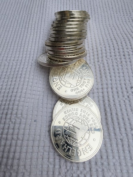 1982 1 oz Engelhard Prospector silver round (E logo reverse) x 20 Carousel 2
