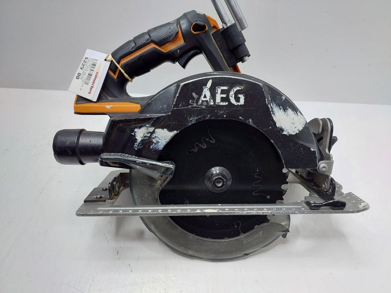 AEG CIRCULAR SAW (BKS18BR) Carousel 1