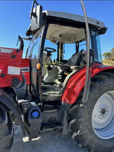 2018 Massey Ferguson 5712 SL62863219438339112