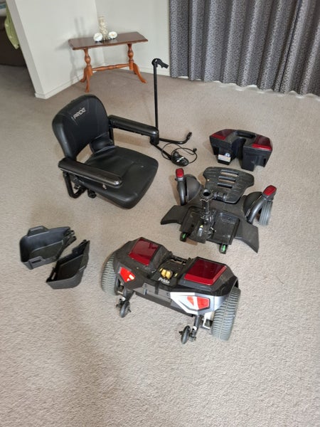 Electric Wheel Chair62866853192961112