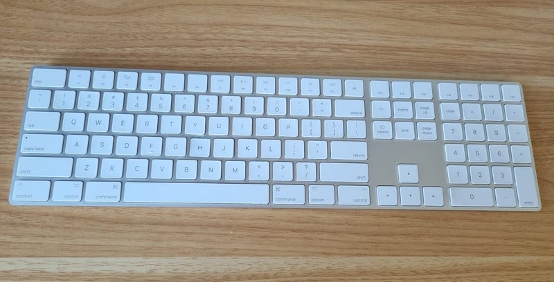 Apply Magic Keyboard with Keypad - (Working except for H/J keys) Carousel 1