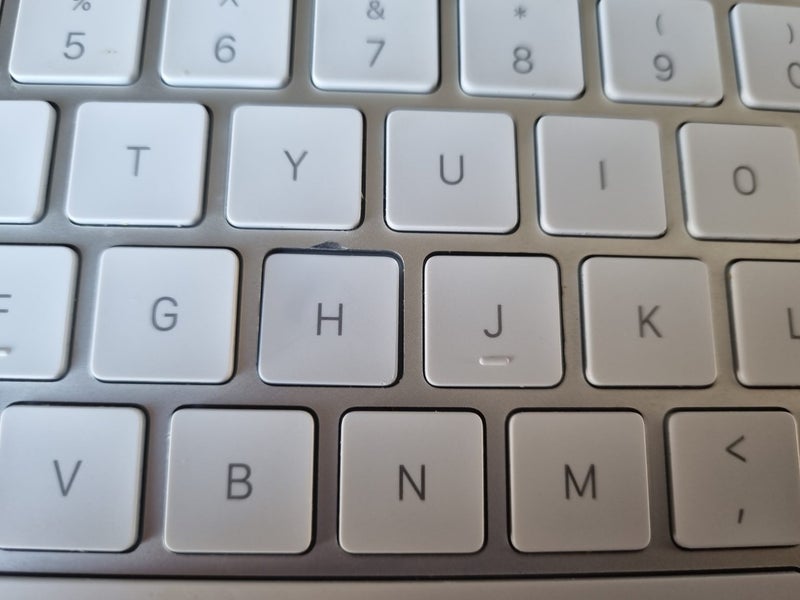 Apply Magic Keyboard with Keypad - (Working except for H/J keys) Carousel 2