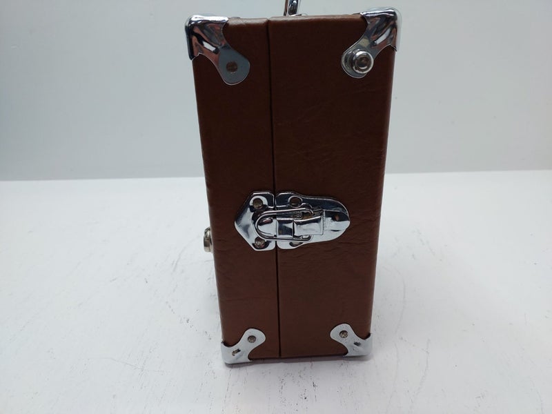 PIGNOSE (7-100) BATTERY GUITAR AMP Carousel 9