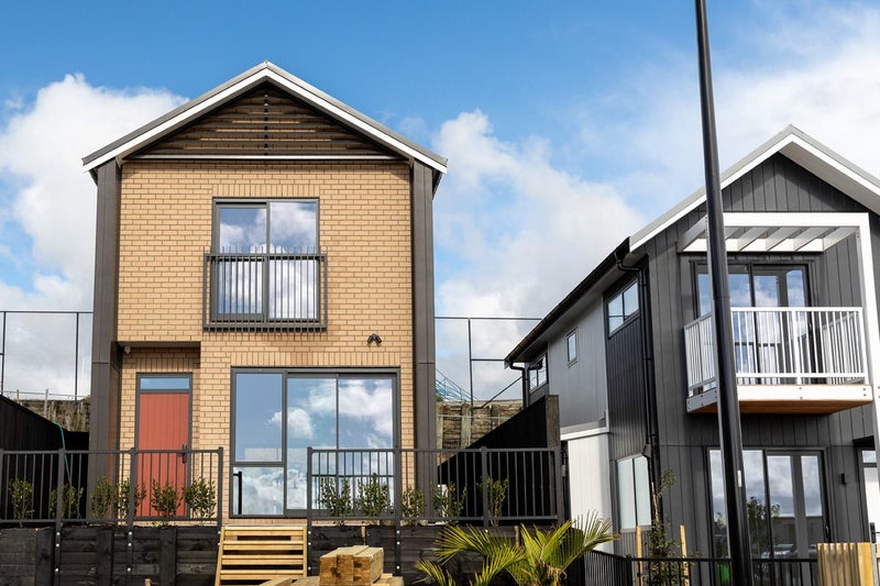 Stylish Three-Bedroom Standalone62866872856963114