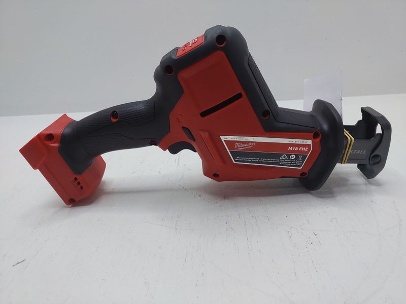 MILWAUKEE (M18 FHZ) RECIP SAW Carousel 2