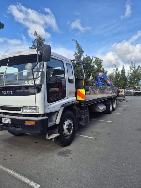 Isuzu Crane truck62864754684033111